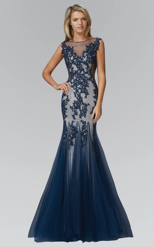 Meerjungfrauen-Kleid, ärmellos, mit Schlüssellochausschnitt, Applikationen und Falten