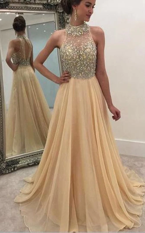 Robe longue sans manches à col montant en mousseline ornée de perles