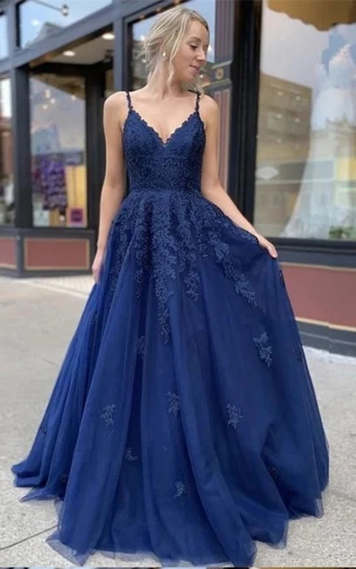 Tüll-Abendkleid, bodenlang, mit Schleppe, A-Linie, ärmellos, schlicht und mit Rüschen