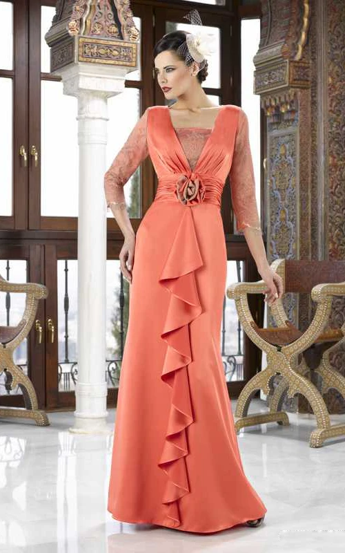 Vestido largo de gasa con cuello cuadrado, apliques y mangas 3-4 para la madre de la novia