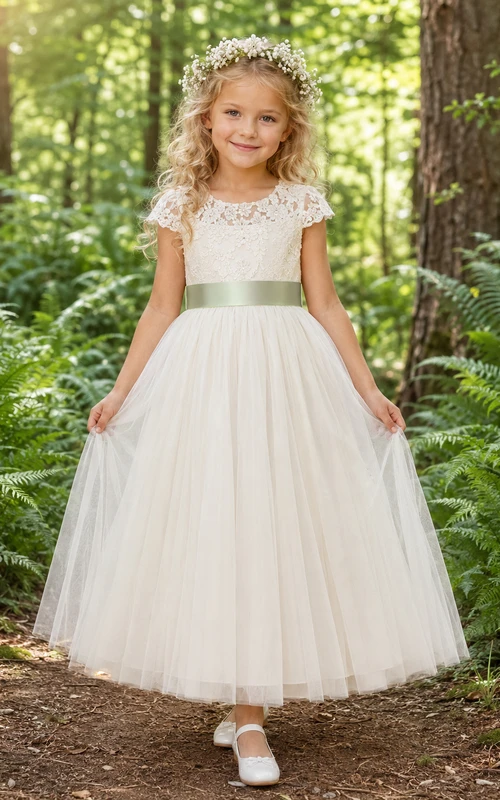 A-Linien-Blumenmädchenkleid aus Spitze und Tüll, bodenlang, mit kurzen Ärmeln und Schärpe, Waldhochzeitskleid