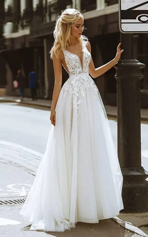 Robe de mariée sexy en dentelle, décolleté en V, coupe empire décontractée, trapèze, style A ... empire