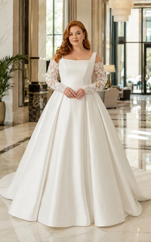 Robe de bal en satin à col carré pour mariée grande taille