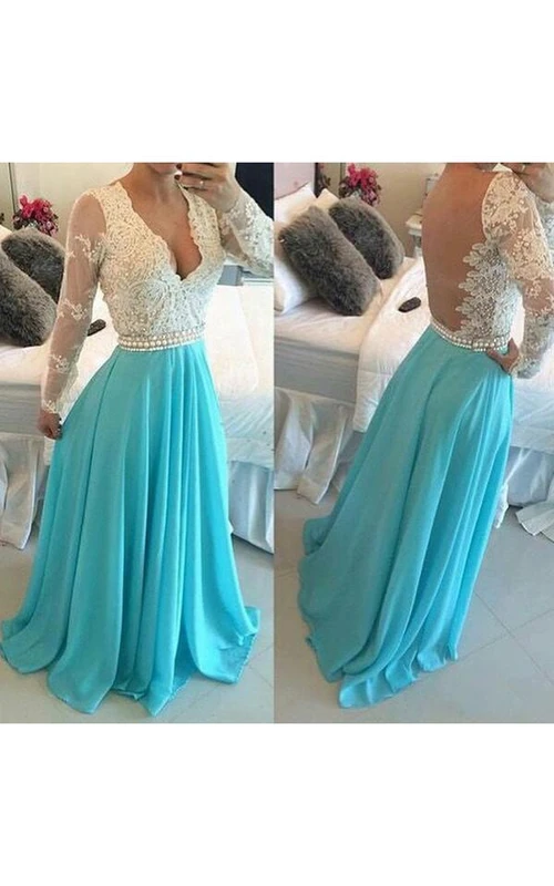 Vestidos de gasa con escote en V, corte en A, mangas largas y cola larga.