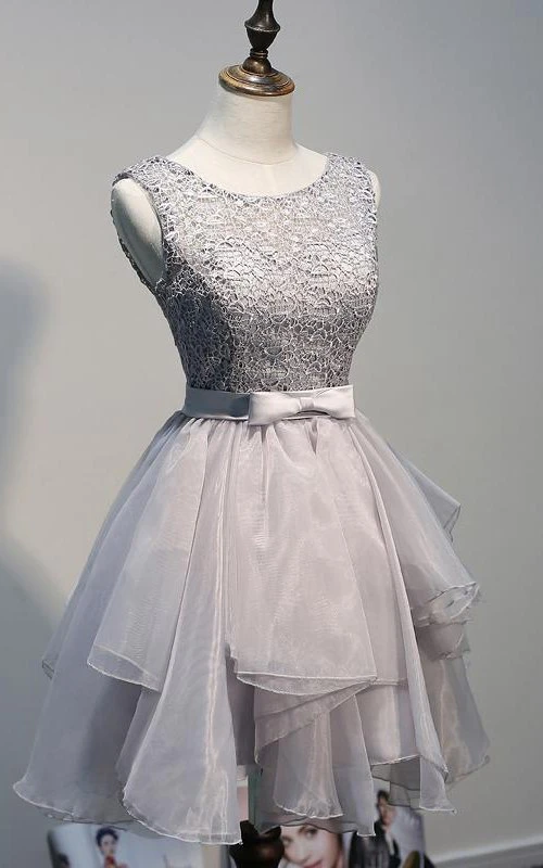 Kurze Chiffon-Abendkleider mit Spitze