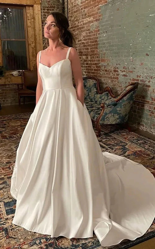 Spaghetti-Satin-A-Linien-Empire-Schlichtes, einfarbiges Brautkleid