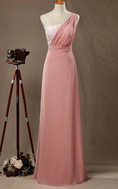 Robe longue asymétrique en mousseline, dentelle et satin
