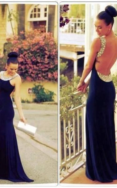Rückenfreies, langes Chiffon-Abendkleid mit Perlenstickerei
