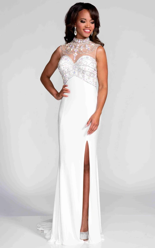 Robe de bal fourreau sans manches en jersey à col montant et dos illusion