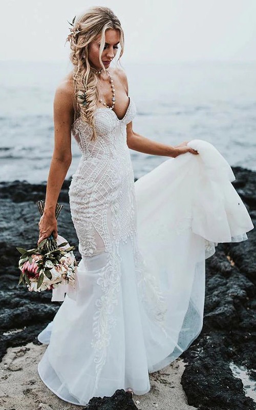 hawaiian wedding dresses V Neck Dress: Floral Slit Beach Gown This print features white hibiscus flowers on red V-Neck Hawaiian Wedding Dress with