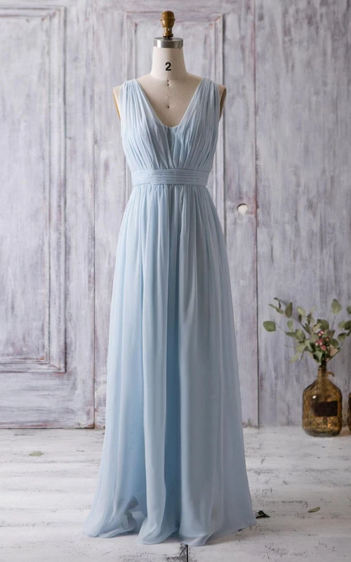 Robe longue en mousseline plissée, col V, dos nu, taille empire, coupe trapèze, col V