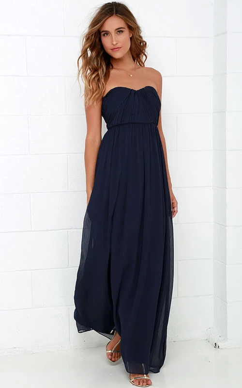 Vestido largo de gasa con escote corazón estilo imperio