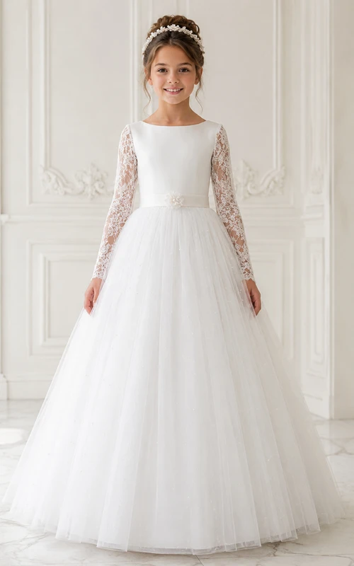 Robe de bal de première communion blanche en tulle à manches longues et dentelle