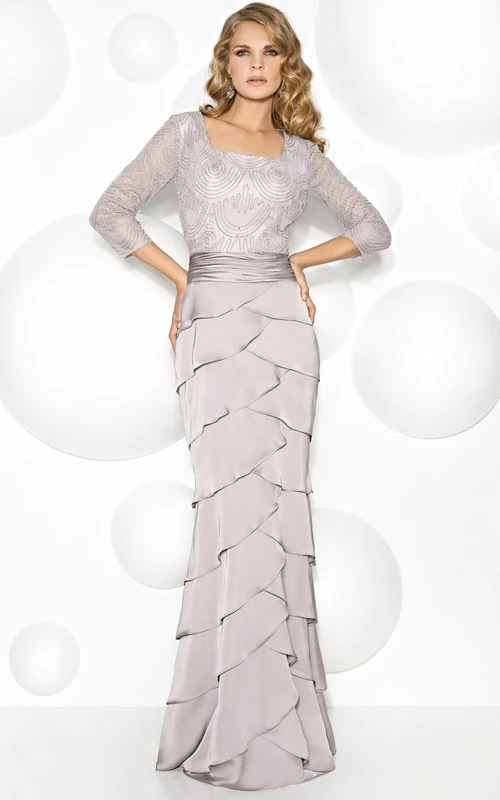 Robe de bal fourreau à manches 3-4, col carré, ornée de perles et longue jusqu'au sol, avec volants