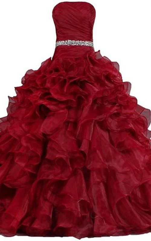 Robe de bal longue à bretelles, sans manches, à plis cloche, ornée de perles et de bretelles corset au dos, en dentelle et organza.