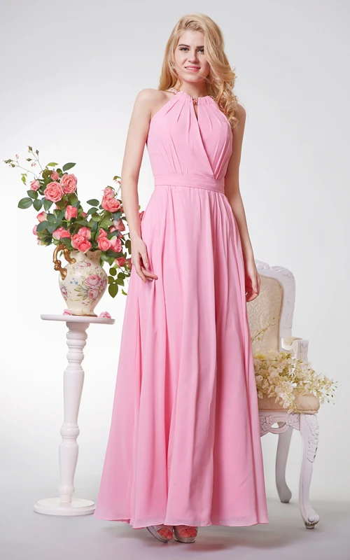 Spezielles langes Chiffonkleid in A-Linie mit Neckholder