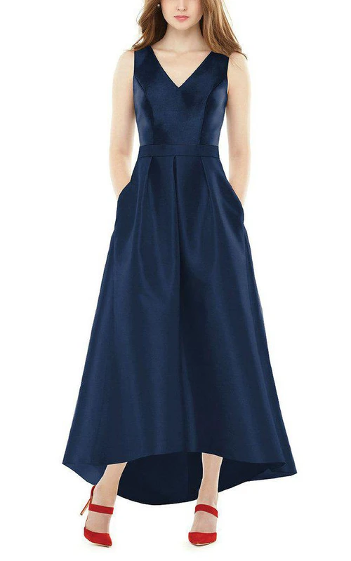 Brautjungfernkleid in A-Linie mit V-Ausschnitt, asymmetrischem Saum und Taschen
