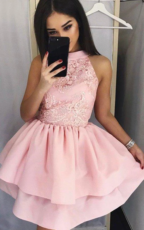 Robe de bal trapèze sans manches en satin et dentelle, col montant, mini-robe de soirée