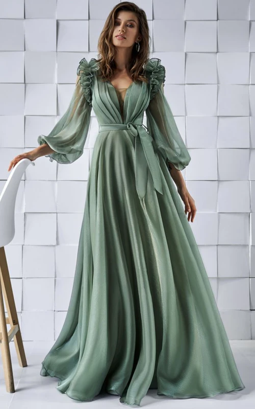 Vestido de gasa satinada de manga larga abullonada con lazo y volantes.