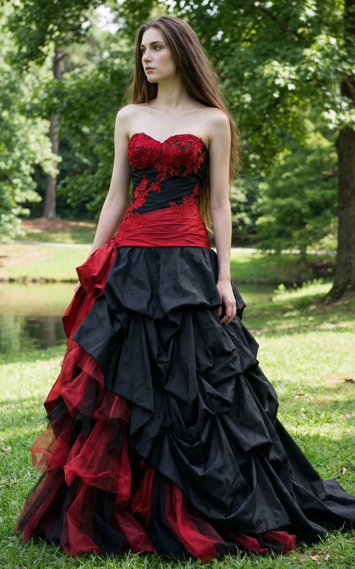 Vestido de novia gótico de tafetán negro y rojo