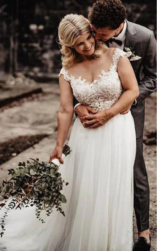 Vestido de novia de playa de talla grande con escote en V, top de encaje y corte en A.
