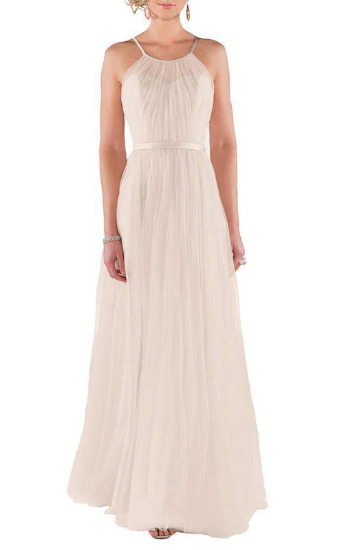Robe longue en tulle illusion à fines bretelles et fronces