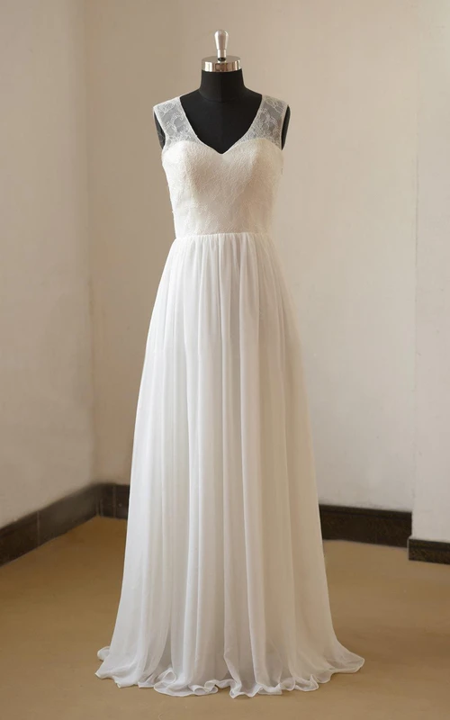 Vestido de gasa de corte A sin mangas con escote en V y espalda ilusión