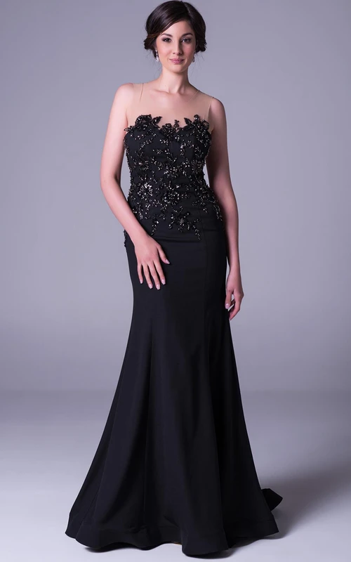 Ärmelloses, perlenbesetztes, bodenlanges Chiffon-Abendkleid mit Rundhalsausschnitt