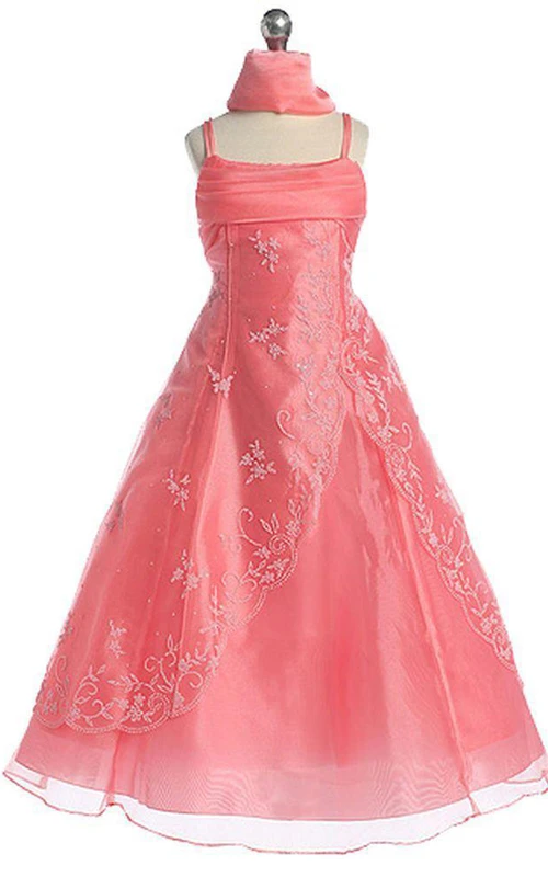 Robe trapèze sans manches avec appliques et fines bretelles