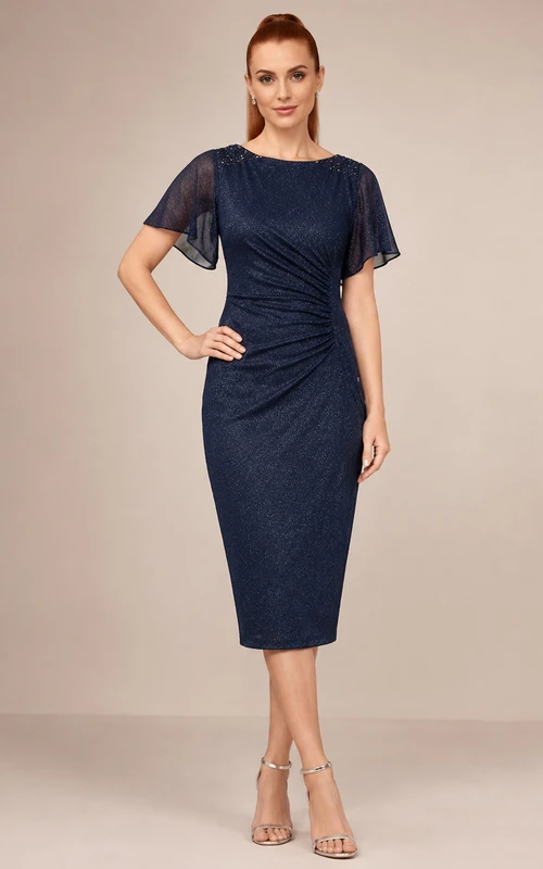 Marineblaues Jersey-Bleistiftkleid mit transparenten, flatternden Ärmeln