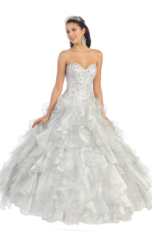 Robe de bal bustier cœur en organza à lacets, ornée de perles et de volants cascade
