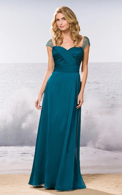 Robe de demoiselle d'honneur longue à manches courtes avec fronces croisées et perles