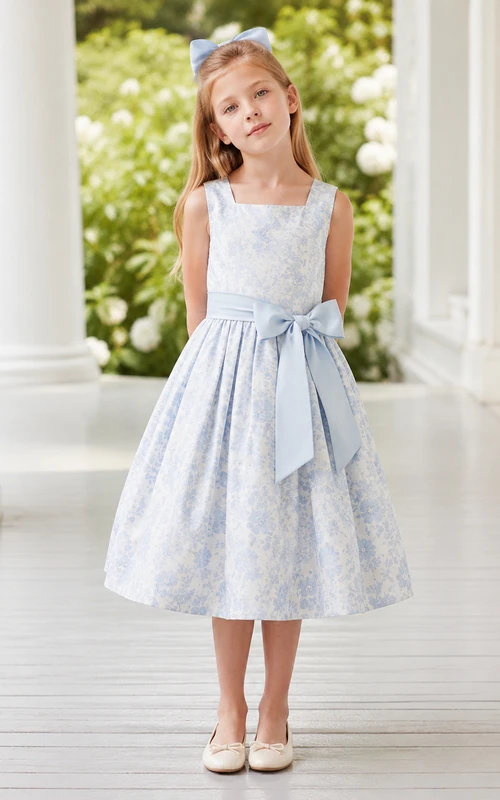 Puff Sleeve Tulle A-Line Flower Girl Dress with Jewel Neck, Tea-Length Skirt and Bow Detail