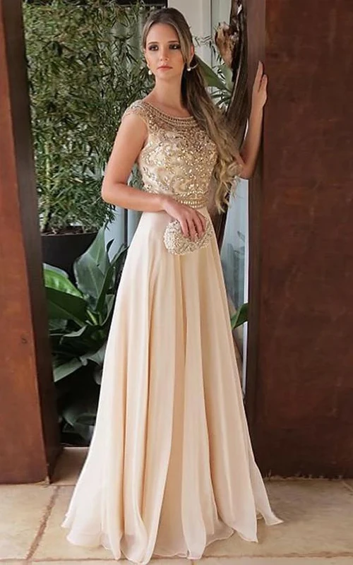Vestido de fiesta de gasa color champán con escote redondo y parte superior abalorios.