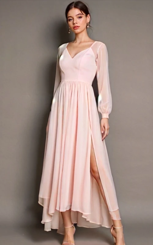 Chiffonkleid mit Puffärmeln, langem Schlitz, Falten und Knöchellänge