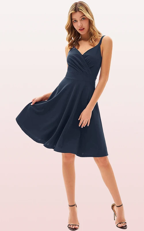 Sexy Jersey-Abendkleid mit V-Ausschnitt, A-Linie, ärmellos und mit Rüschen