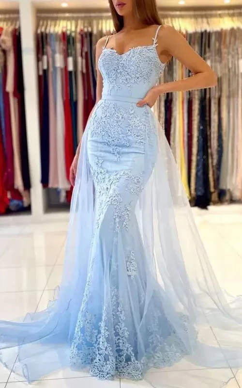 Robe de bal sirène vaporeuse à fines bretelles, sans manches, en dentelle, longueur au sol, jupe amovible.