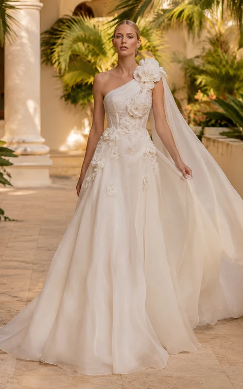 Robe de mariée asymétrique en dentelle florale à une épaule, coupe trapèze, drapée, traîne chapelle