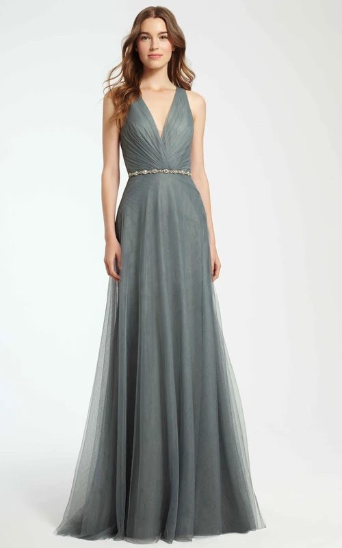A-Linien-Maxikleid aus Tüll mit Raffungen, ärmellos, V-Ausschnitt und Taillenschmuck