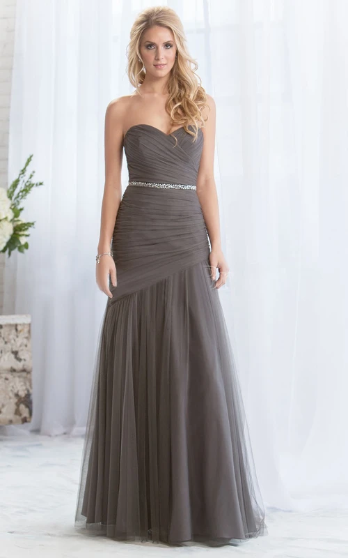 Langes Brautjungfernkleid aus Tüll mit Herzausschnitt, Pailletten und Rüschen