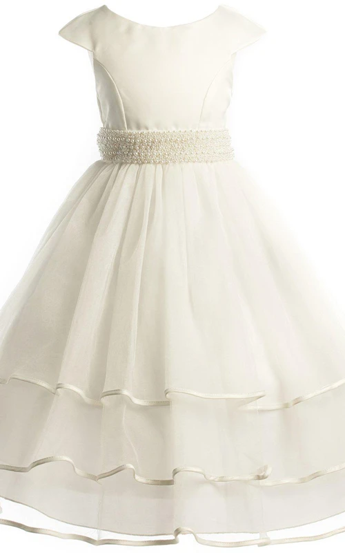 Robe trapèze à manches courtes et à volants ornée de perles