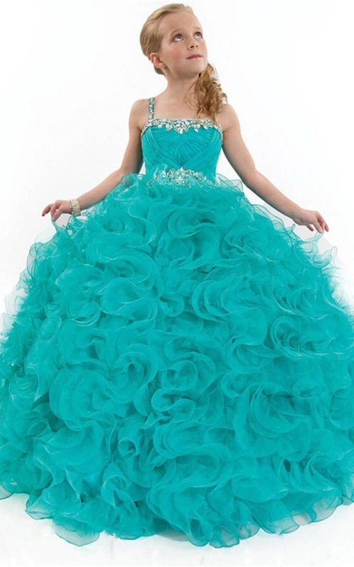 Robe trapèze sans manches à volants cascade et sequins