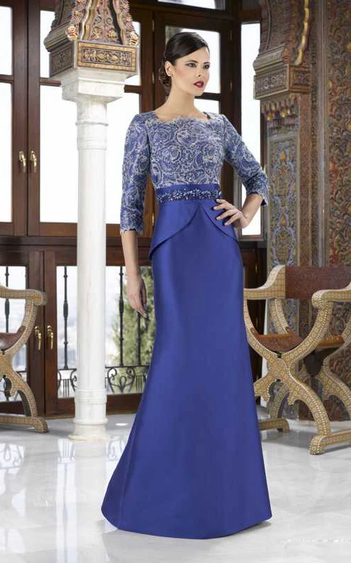 Robe de mère de la mariée en satin ornée d'appliqués, manches 3-4, col carré et manches longues jusqu'au sol