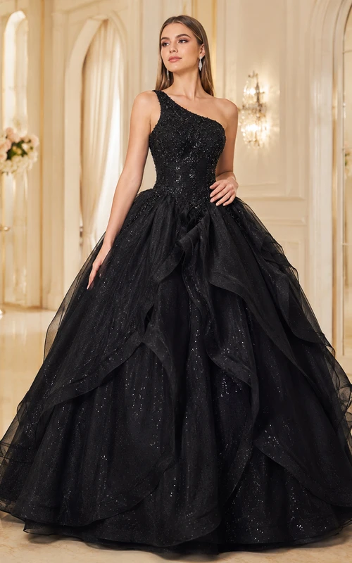Vestido de fiesta de organza negro de un solo hombro con volantes en cascada, estilo princesa, largo hasta el suelo, ideal para quinceañeras, graduaciones y eventos formales.