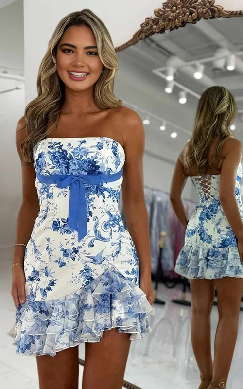 Vestido palabra de honor con lazo y estampado azul y blanco