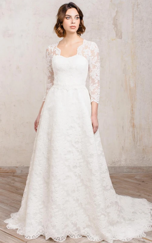 Robe de mariée vintage en dentelle, coupe trapèze, longueur au sol, manches 3/4, boutonnée, style modeste