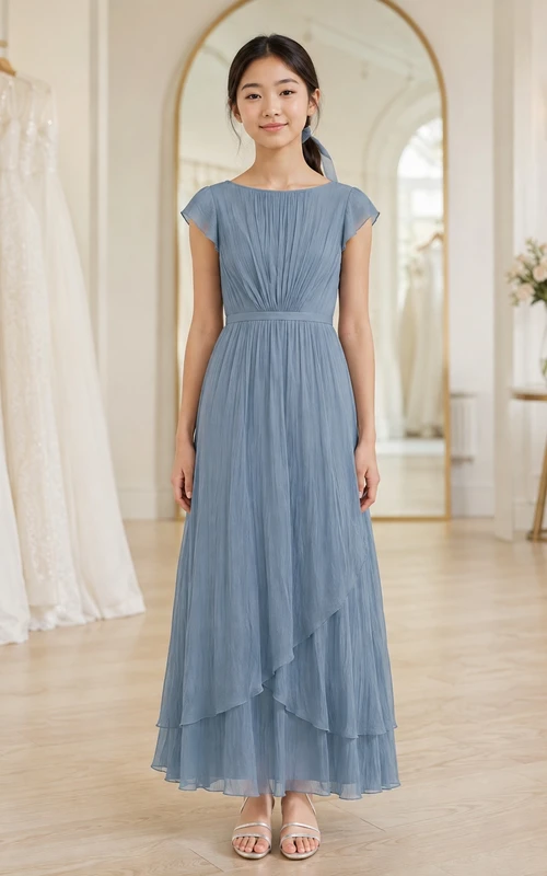 Vestido de dama de honor juvenil azul acero, corte en A, escote redondo, manga corta, gasa, estilo romántico.