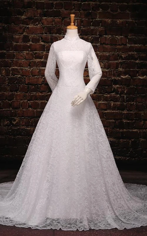 Vestido de satén de manga larga con tul, encaje y lentejuelas, corte en A, largo hasta la rodilla, escote Bardot y un solo hombro.