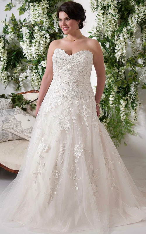 Romantisches Agnes-Hochzeitskleid
