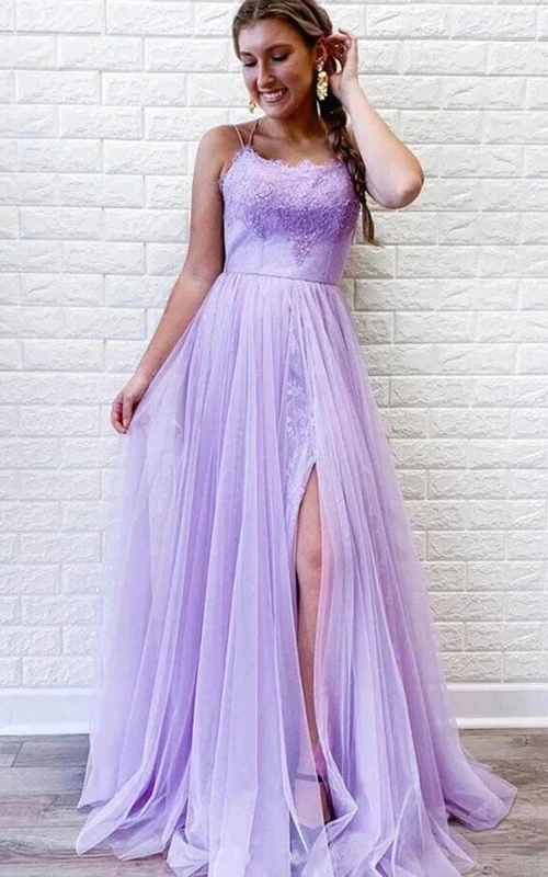 Vestido de fiesta lila plisado de tul con tirantes finos estilo imperio